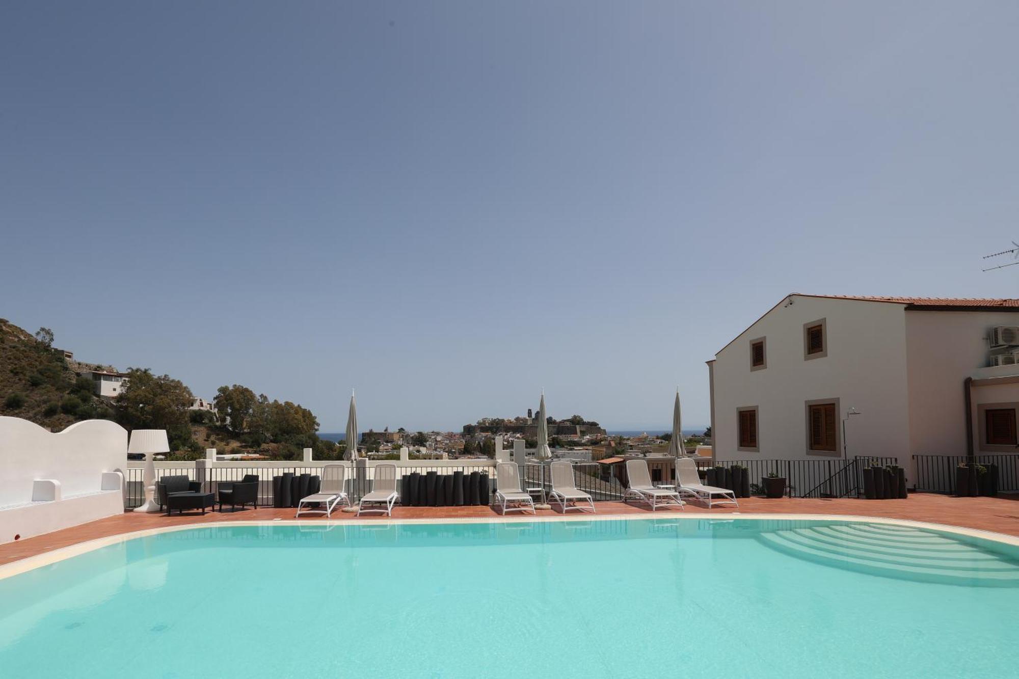 Hotel Villa Cute - Hvc Lipari  Exterior photo