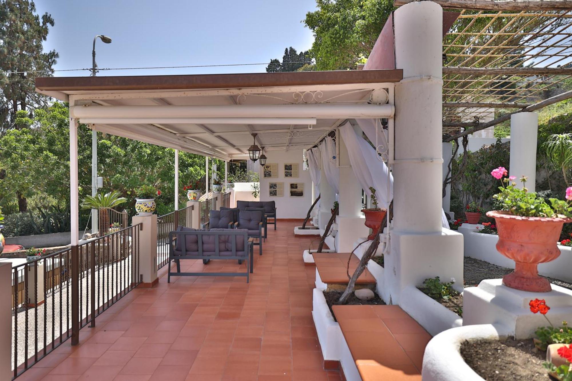 Hotel Villa Cute - Hvc Lipari  Exterior photo
