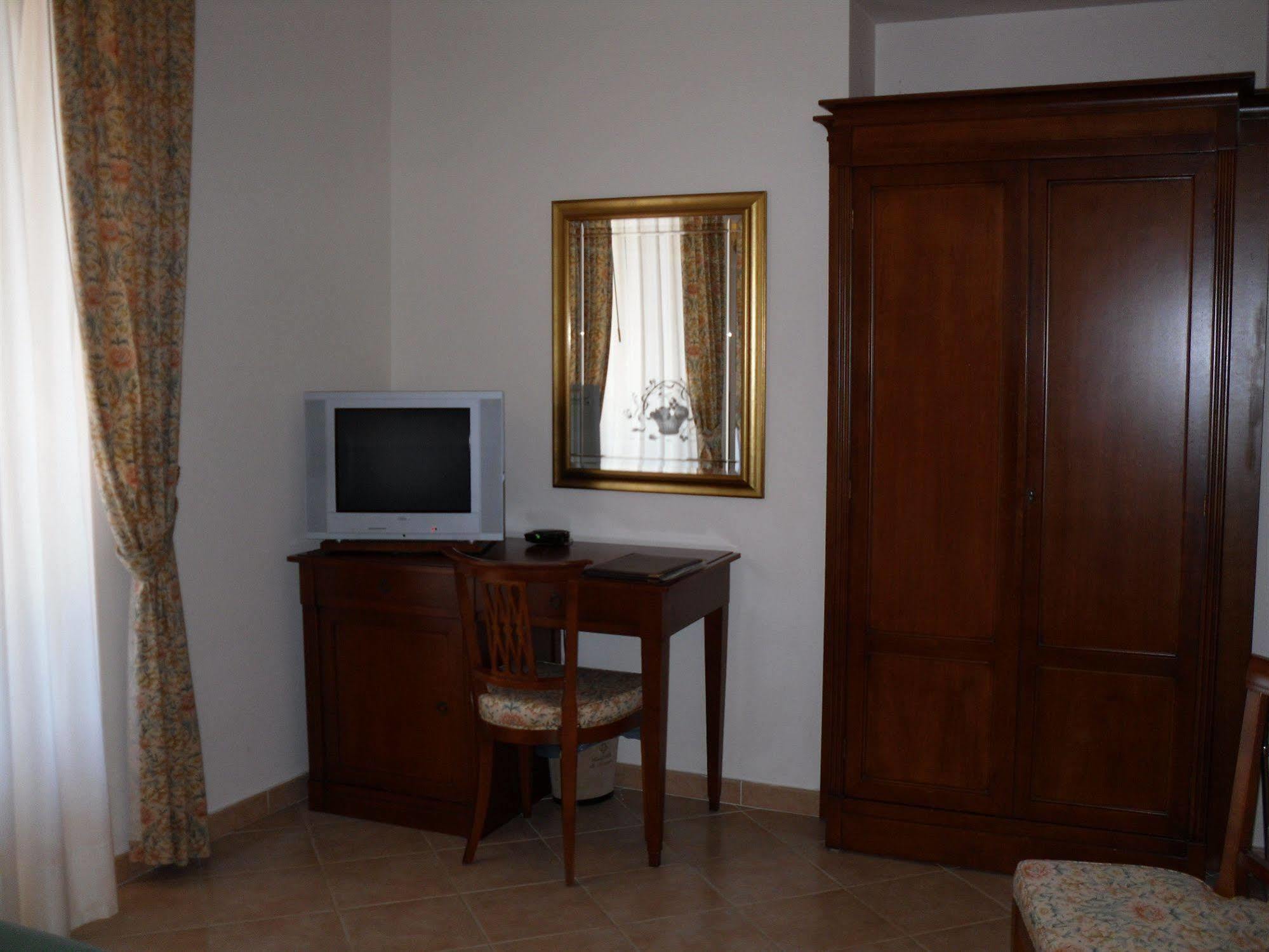 Hotel Villa Cute - Hvc Lipari  Exterior photo